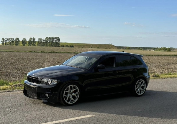 BMW Seria 1 cena 22900 przebieg: 271000, rok produkcji 2006 z Knurów małe 106